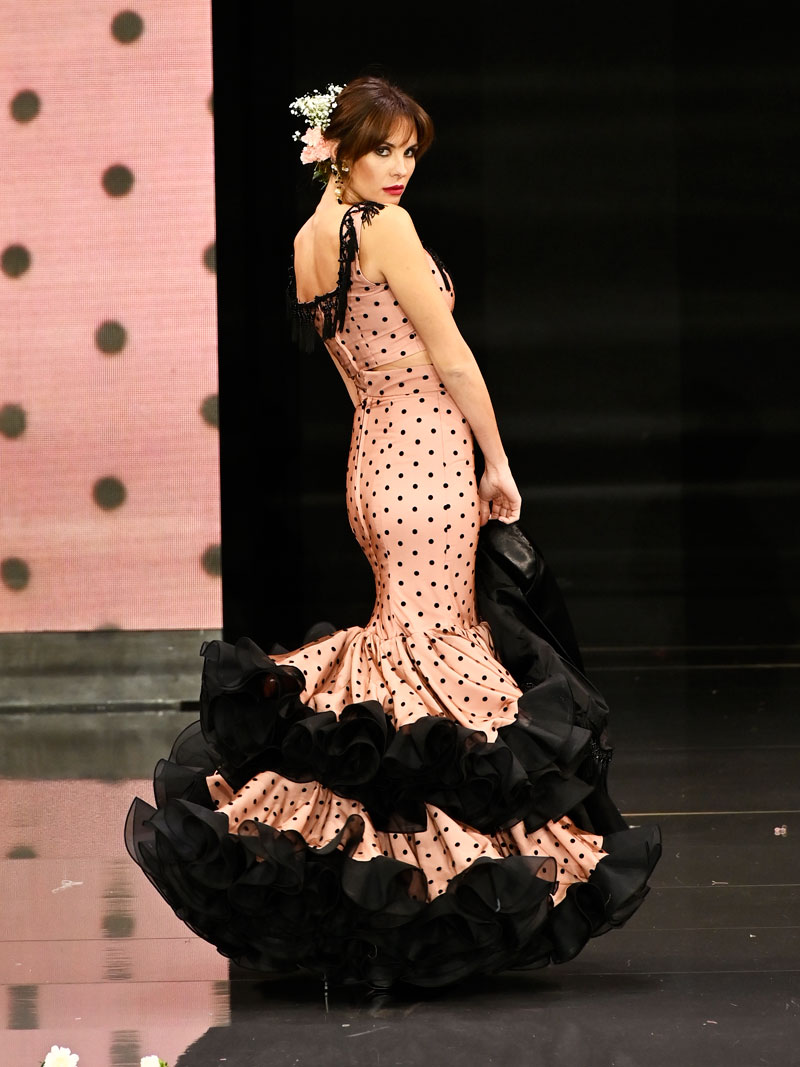 Lograr Hay una tendencia Acusador Trajes de flamenca - Sara de Benítez | Diseñadora de moda