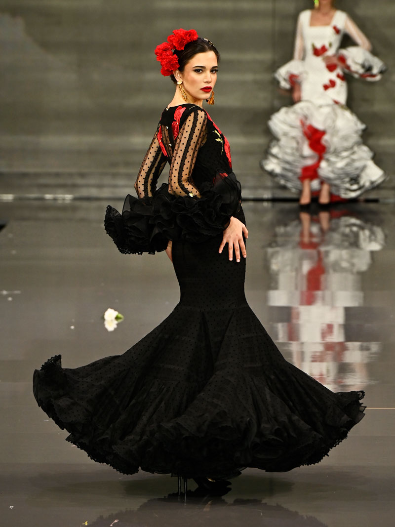 Traje de flamenca negro Dolce - Sara de Benítez | Diseñadora de moda